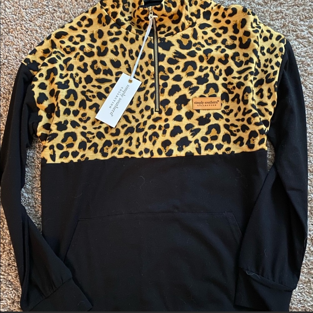 New w tags simply southern cheetah sequin half zip